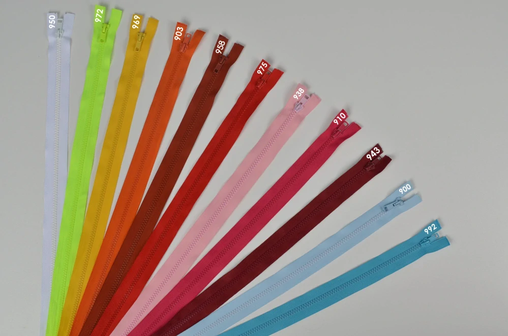 Zip kostěný dělitelný 25-100cm NA OBJEDNÁNÍ (E)